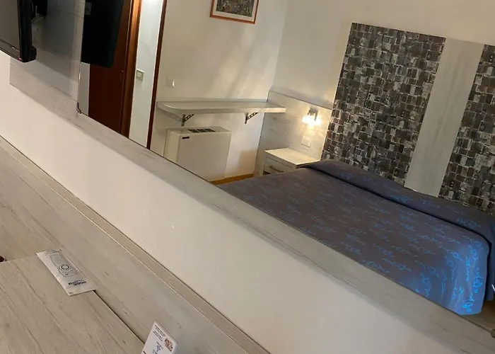 Meuble Patrizia 3* Grado