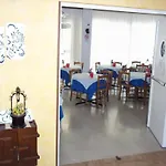 Meuble Patrizia فندق 3*